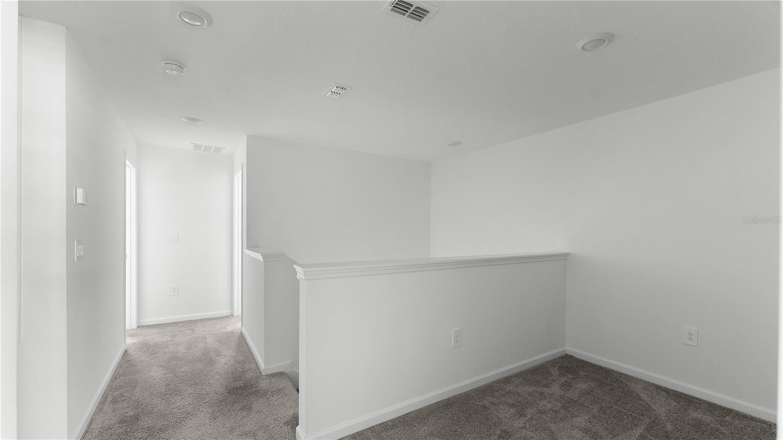 Image 25 of 44 For 13946 Title Way