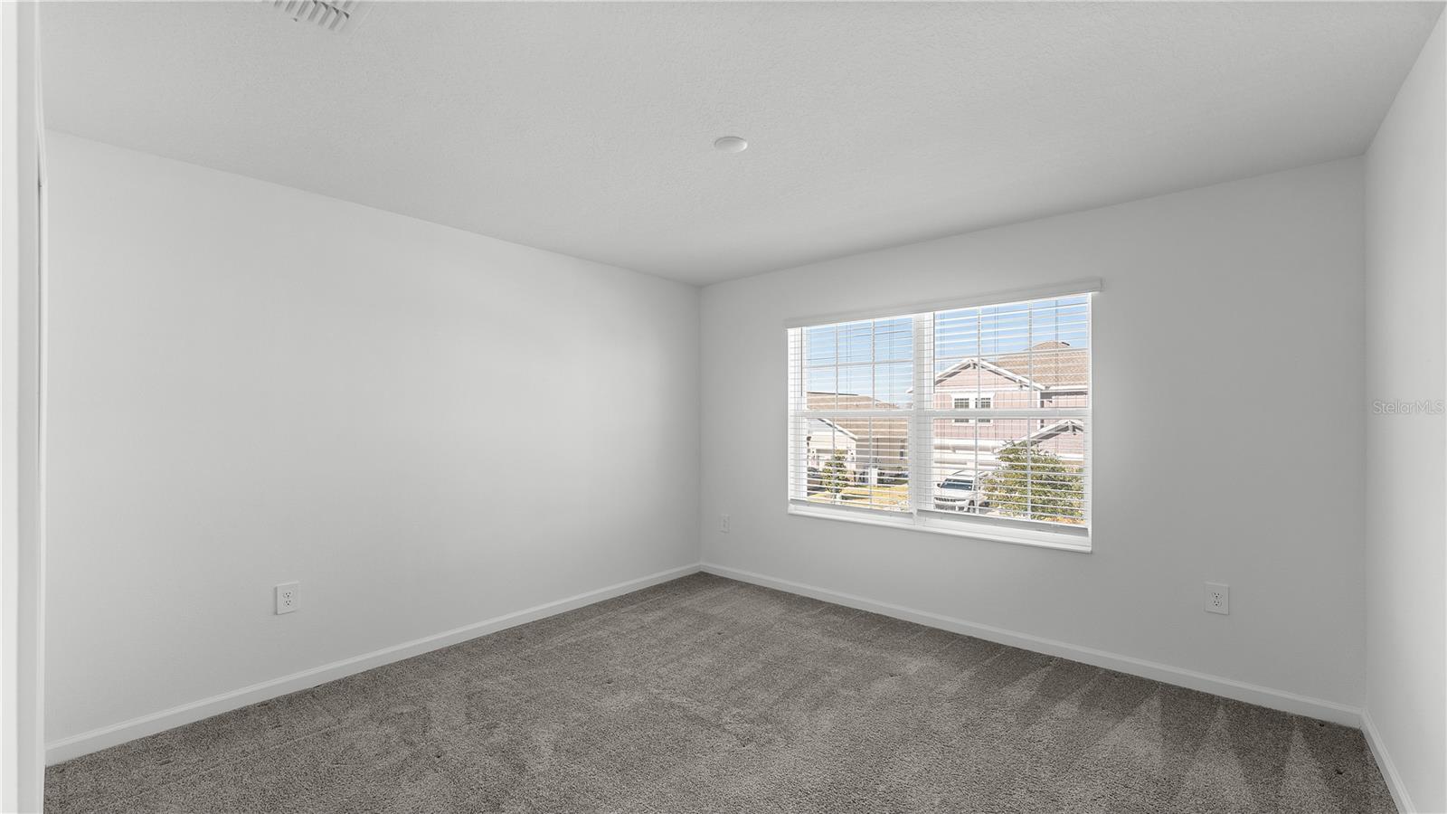 Image 28 of 44 For 13946 Title Way