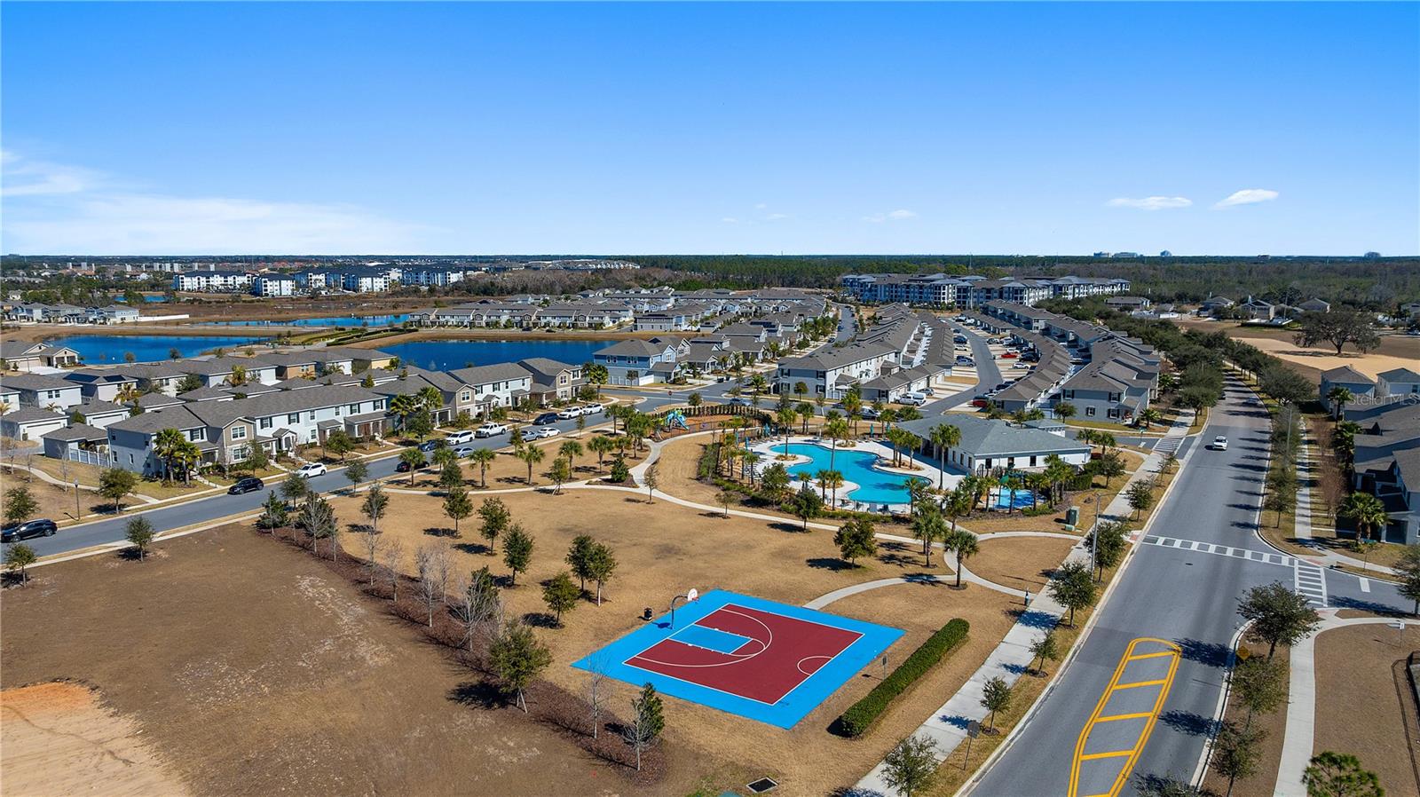 Image 41 of 44 For 13946 Title Way