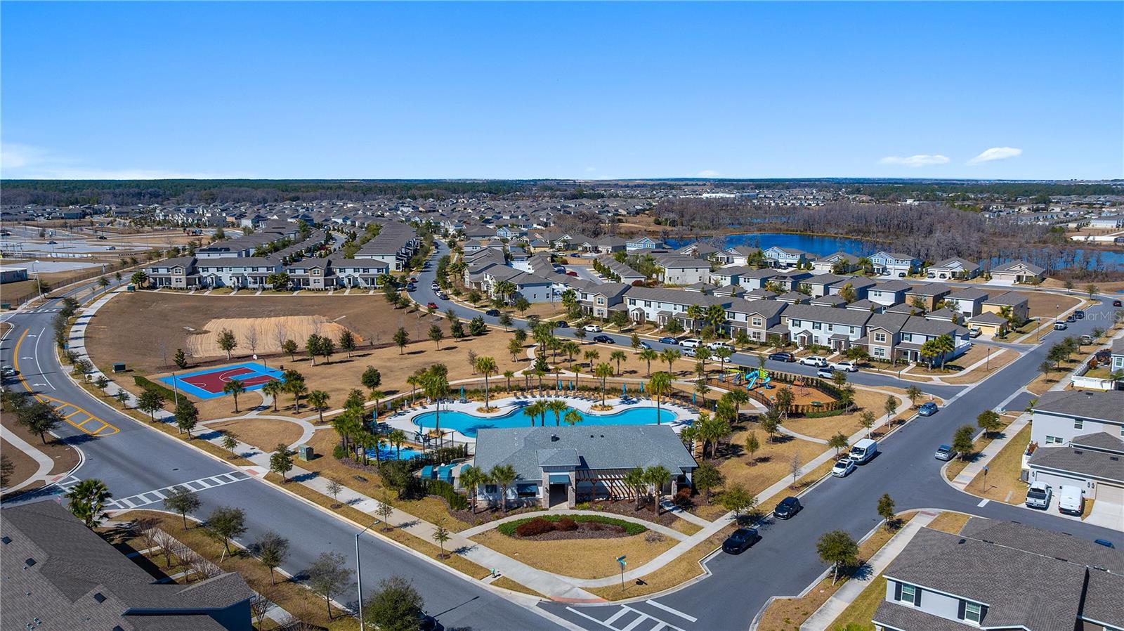 Image 42 of 44 For 13946 Title Way