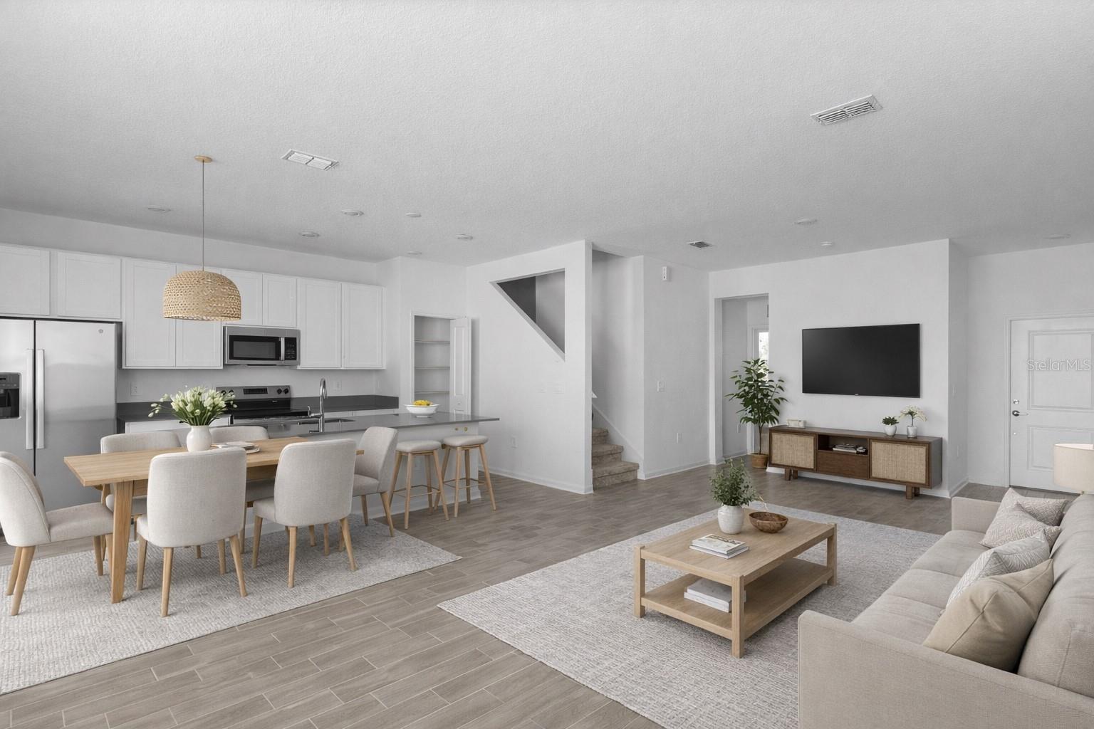 Image 6 of 44 For 13946 Title Way