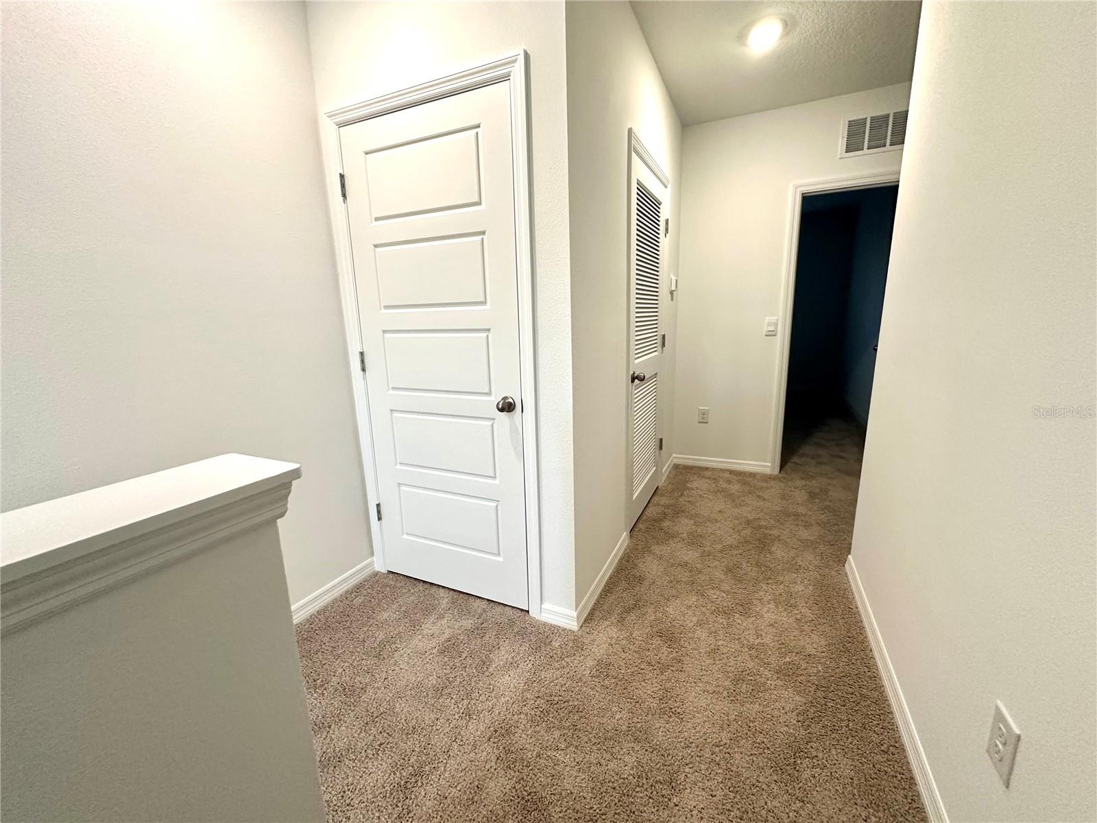 Image 16 of 25 For 2933 Canary Avenue