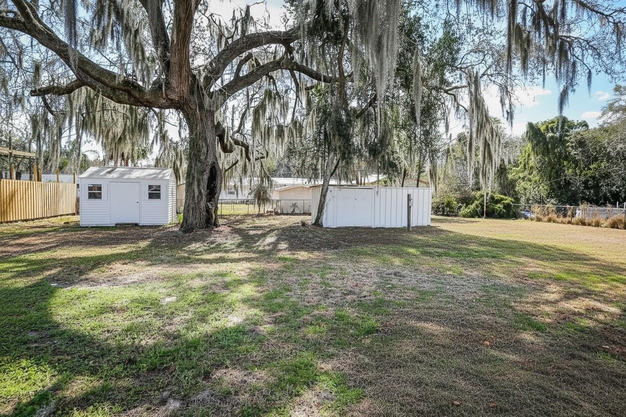 Image 11 of 31 For 1507 Lake View Avenue