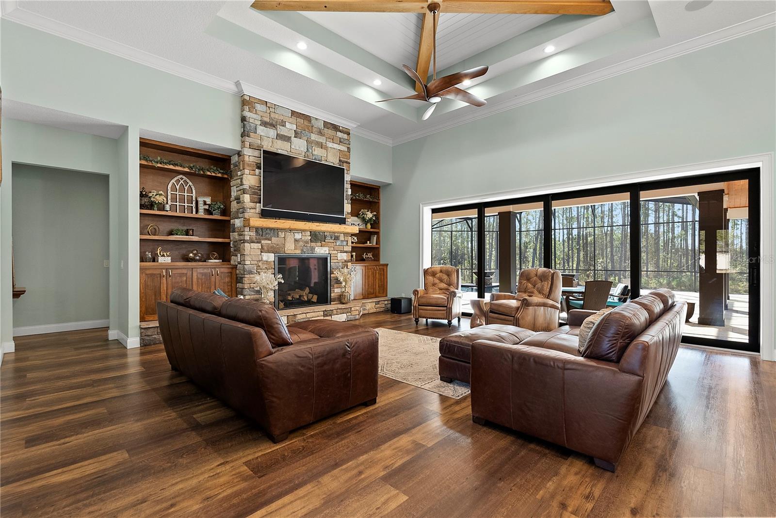 Image 11 of 58 For 504 Yellow Submarine Court