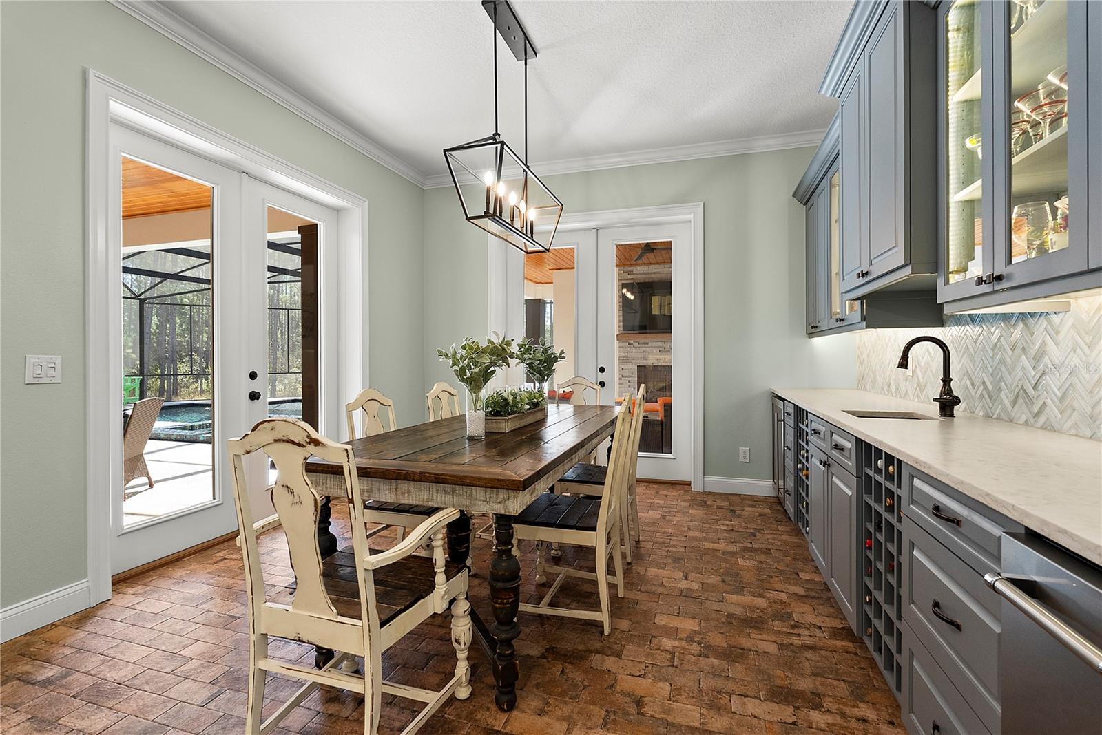 Image 16 of 58 For 504 Yellow Submarine Court