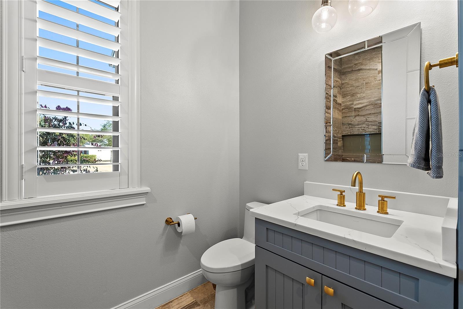 Image 43 of 58 For 504 Yellow Submarine Court