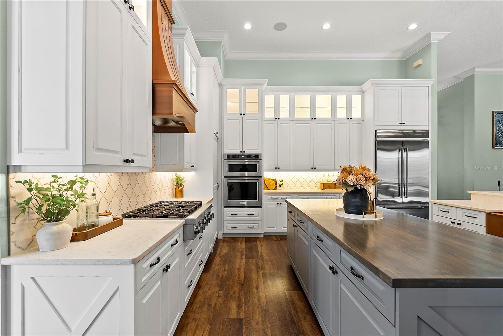 Image 9 of 58 For 504 Yellow Submarine Court