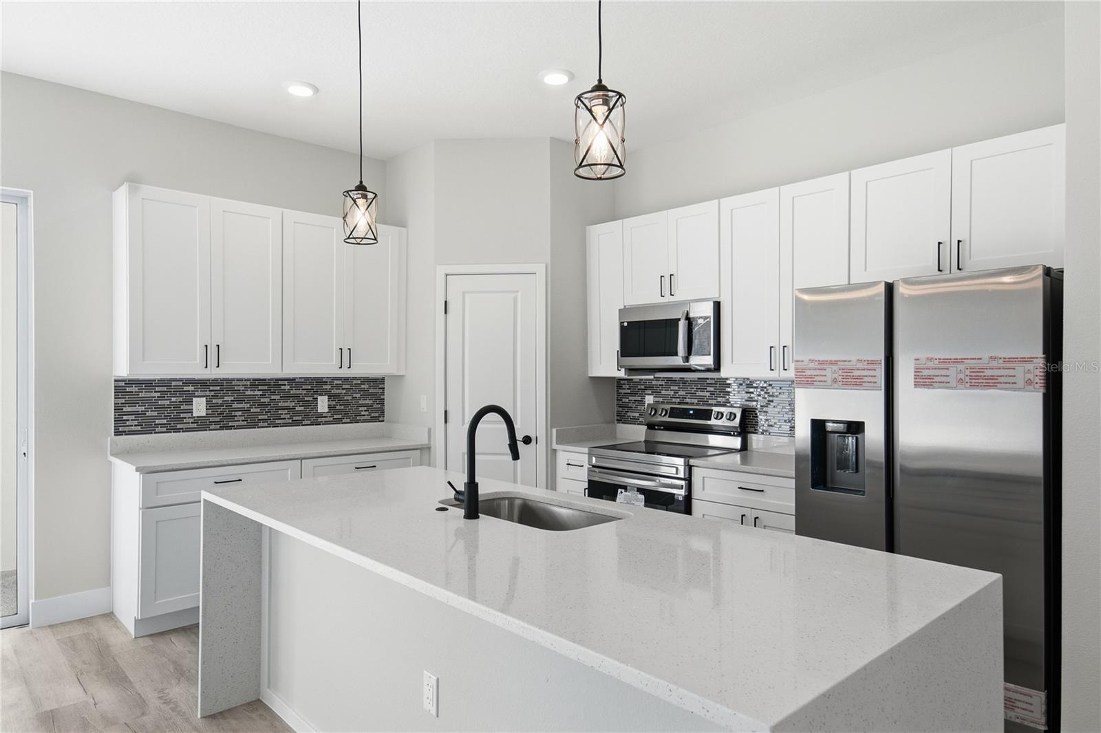 Image 16 of 35 For 13690 43rd Circle