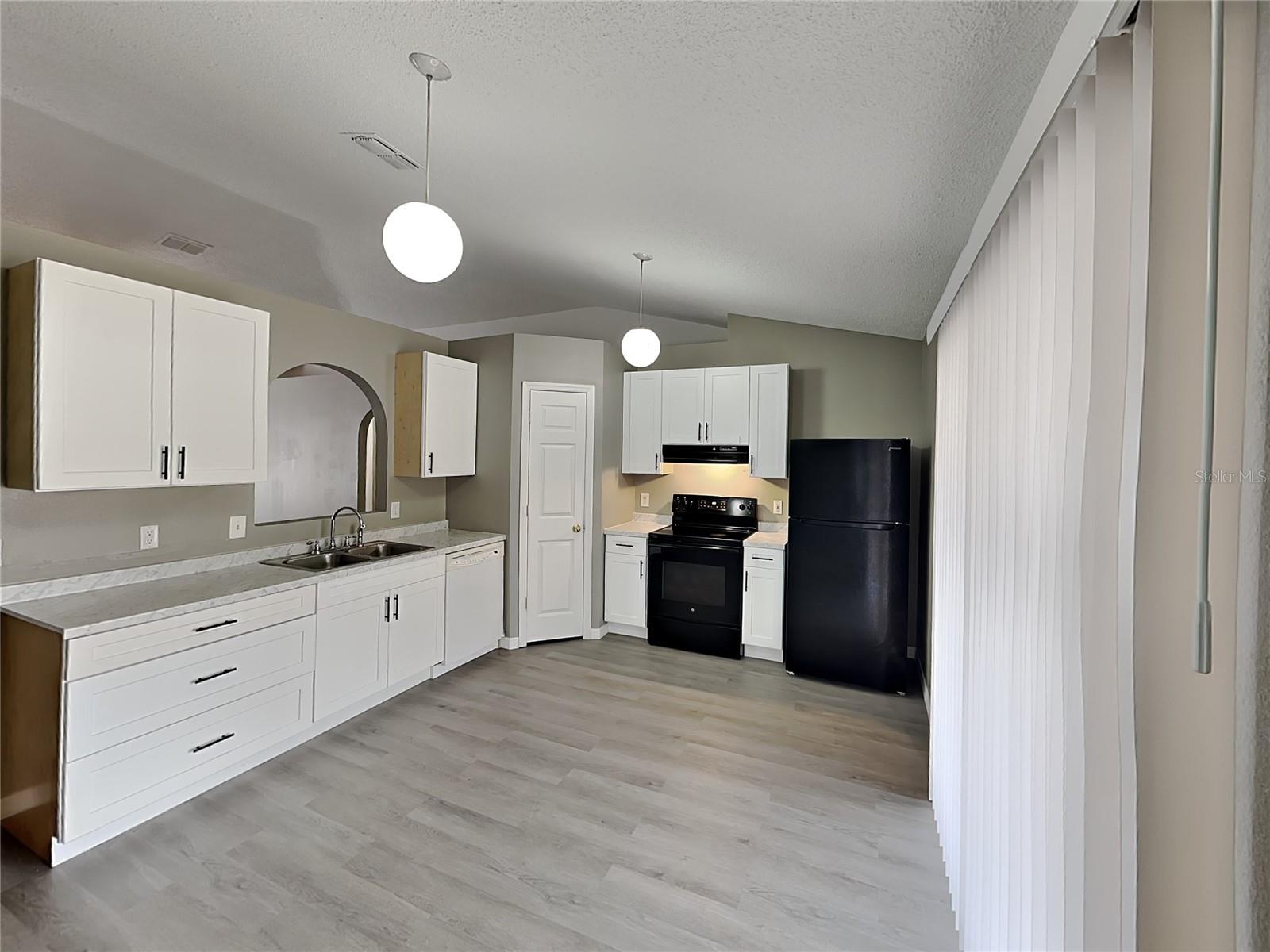 Image 4 of 18 For 240 Dalton Drive