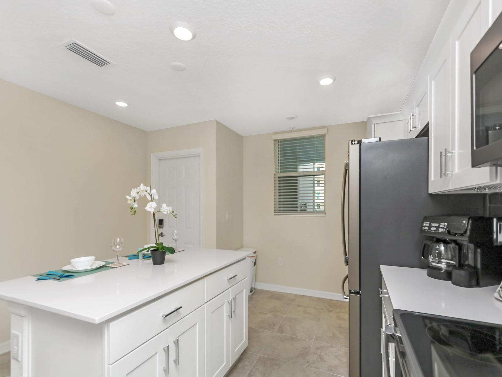 Image 15 of 36 For 3151 Paradox Circle 104