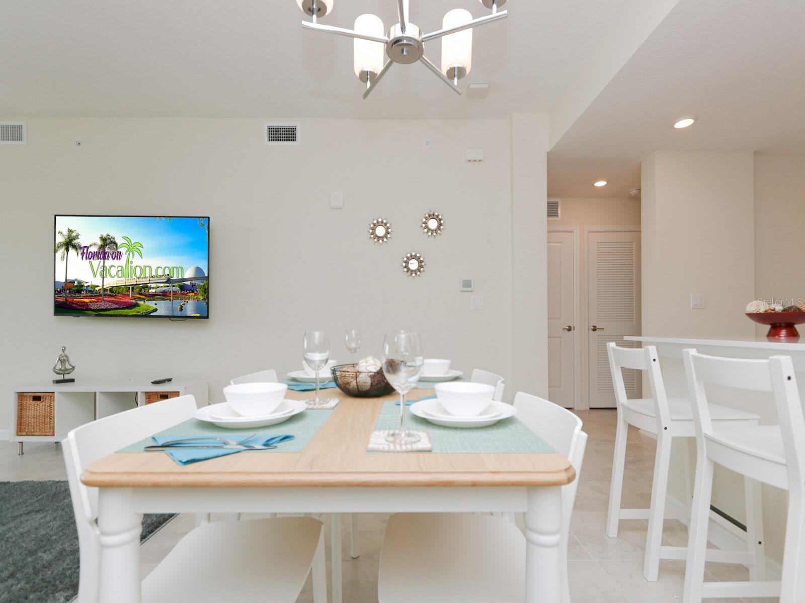 Image 9 of 36 For 3151 Paradox Circle 104