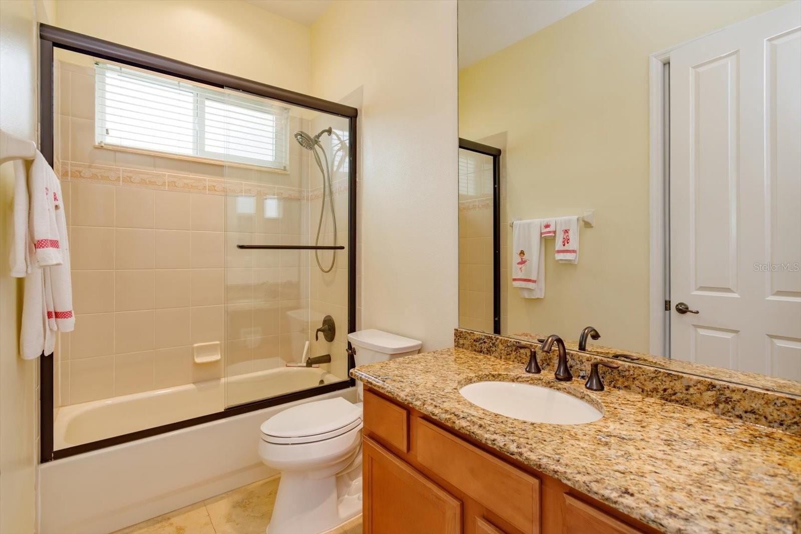 Image 21 of 30 For 8920 Via Bella Notte