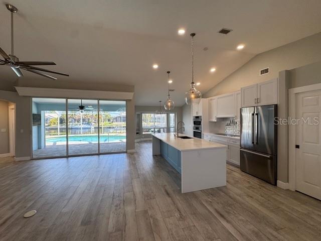 Image 14 of 36 For 1359 Pine Siskin Dr