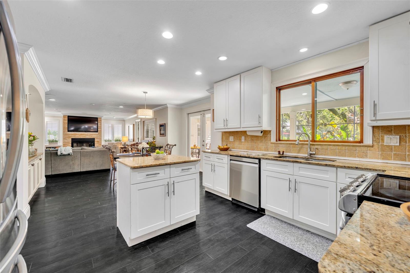 Image 15 of 87 For 3668 Watercrest Drive