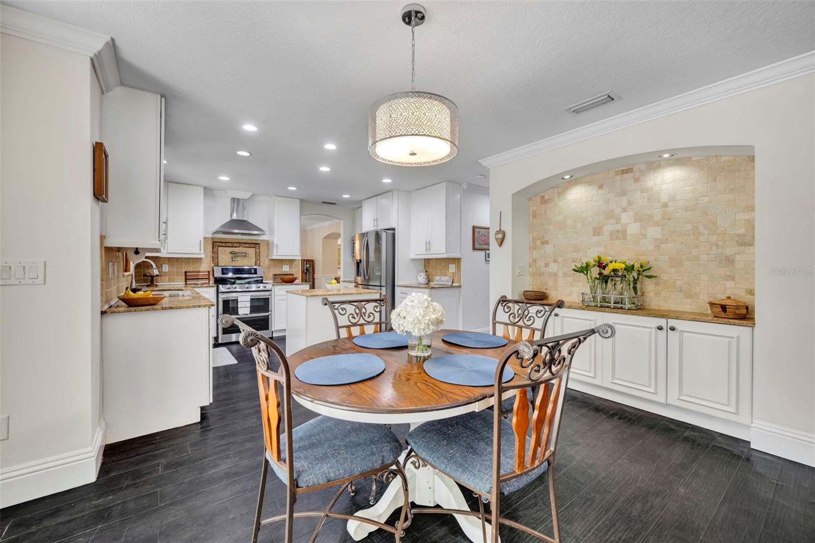 Image 16 of 87 For 3668 Watercrest Drive