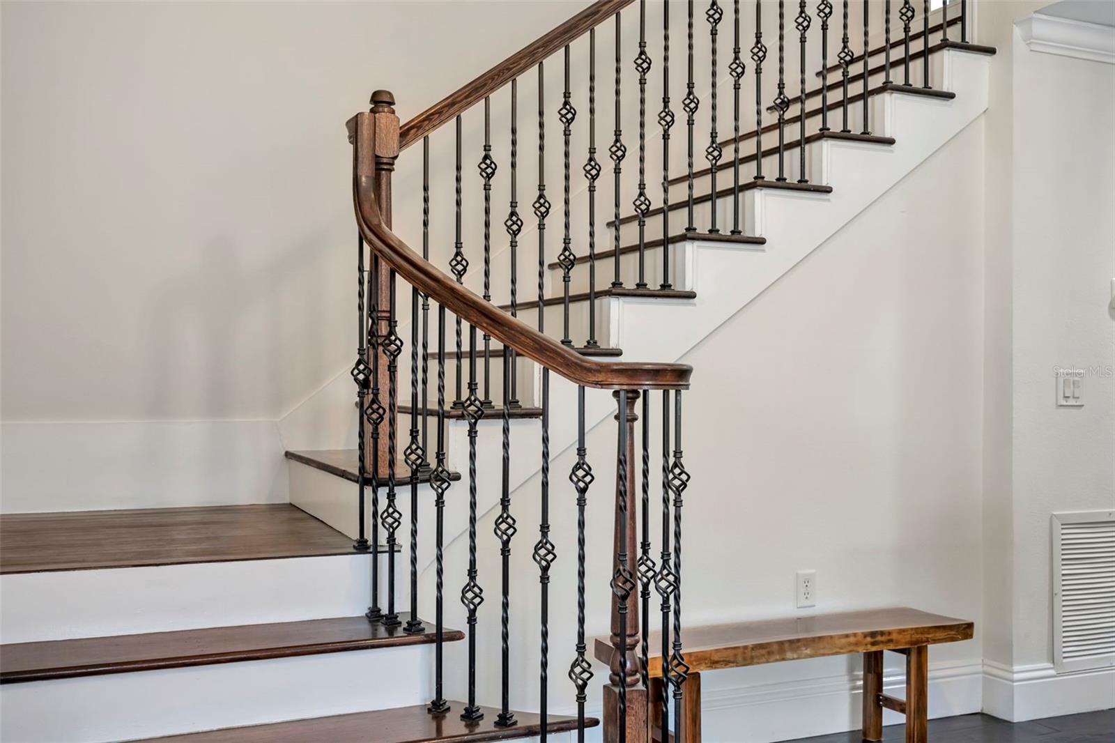 Image 6 of 87 For 3668 Watercrest Drive