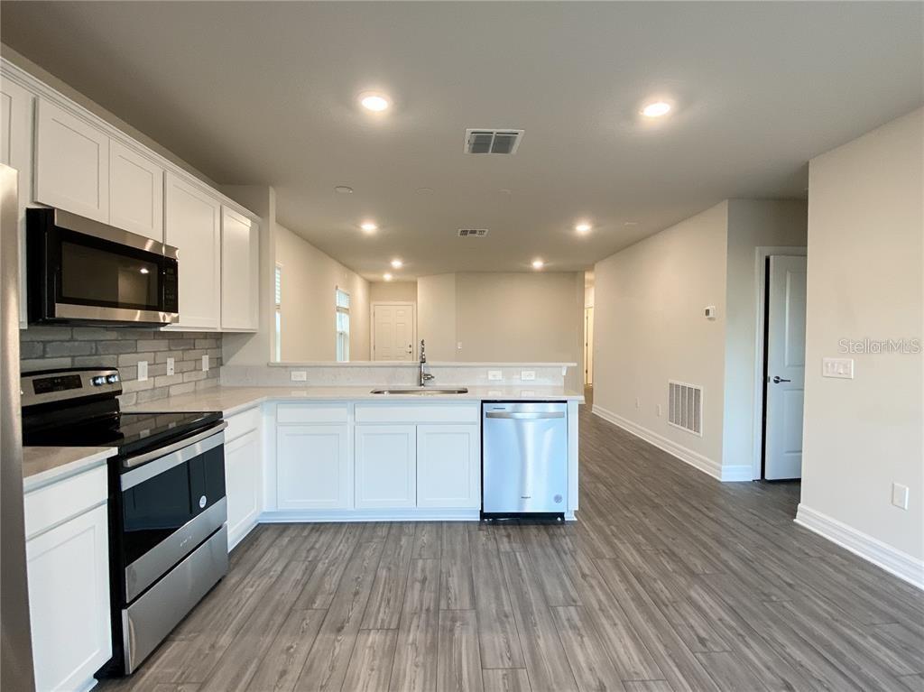 Image 6 of 20 For 17434 Million Lakes Court