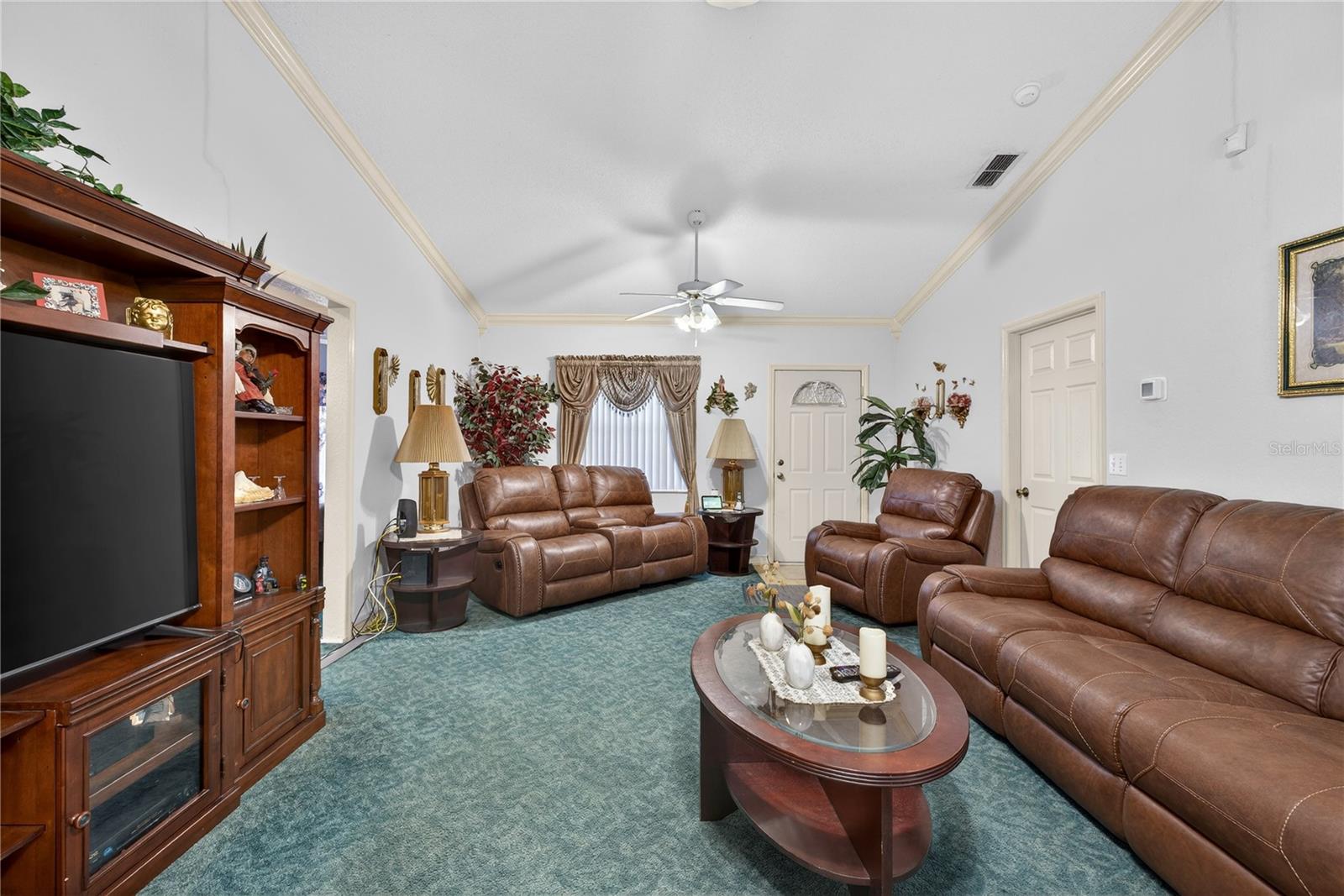 Image 13 of 31 For 215 Dairy Road