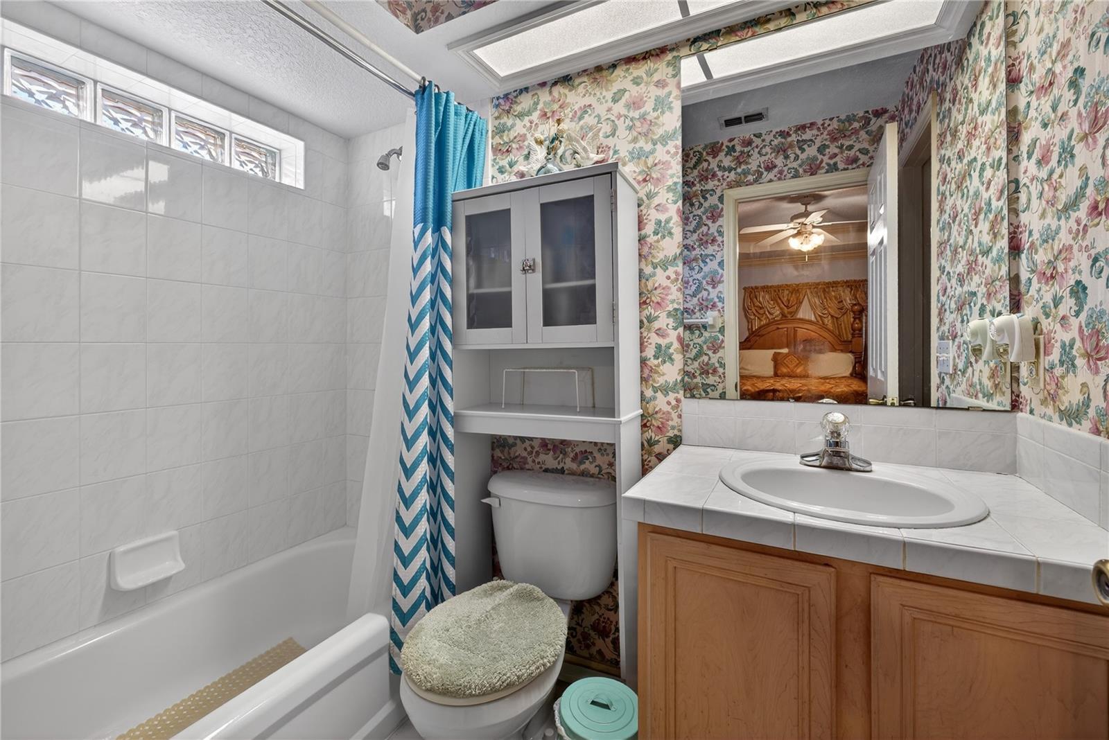 Image 22 of 31 For 215 Dairy Road