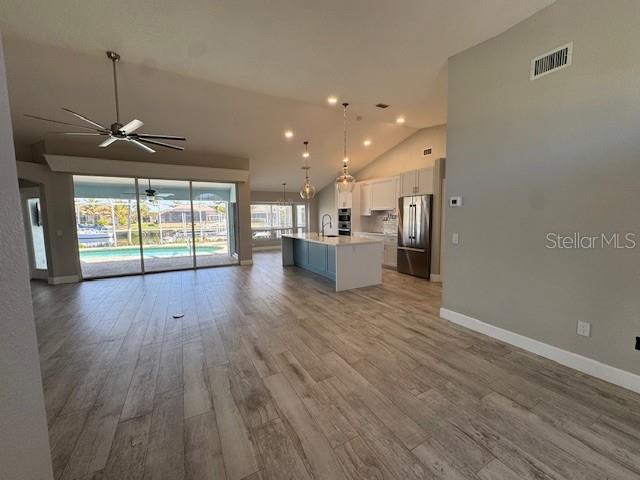 Image 13 of 37 For 1359 Pine Siskin Drive