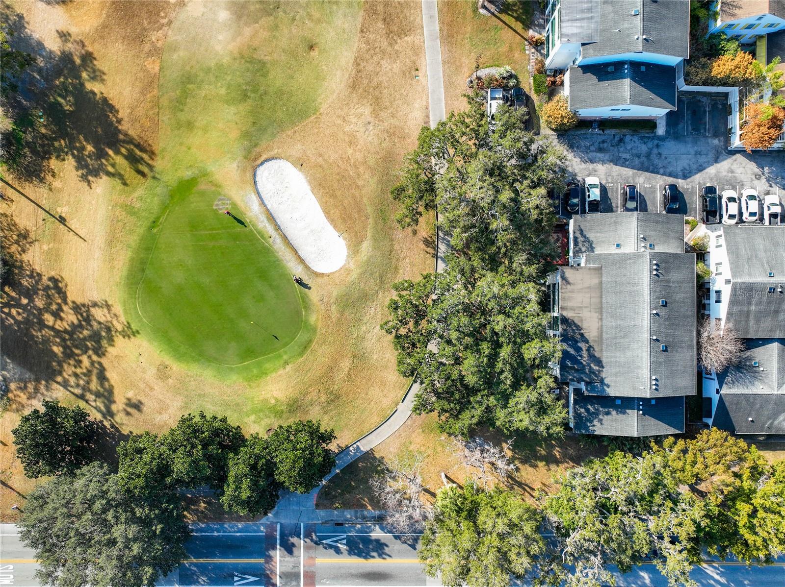 Image 62 of 77 For 470 Par Street 470