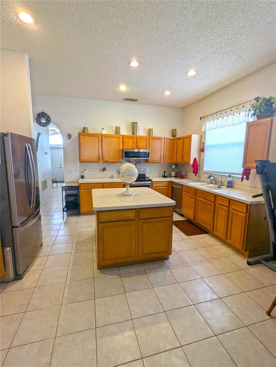 Image 9 of 28 For 12702 Enclave Drive