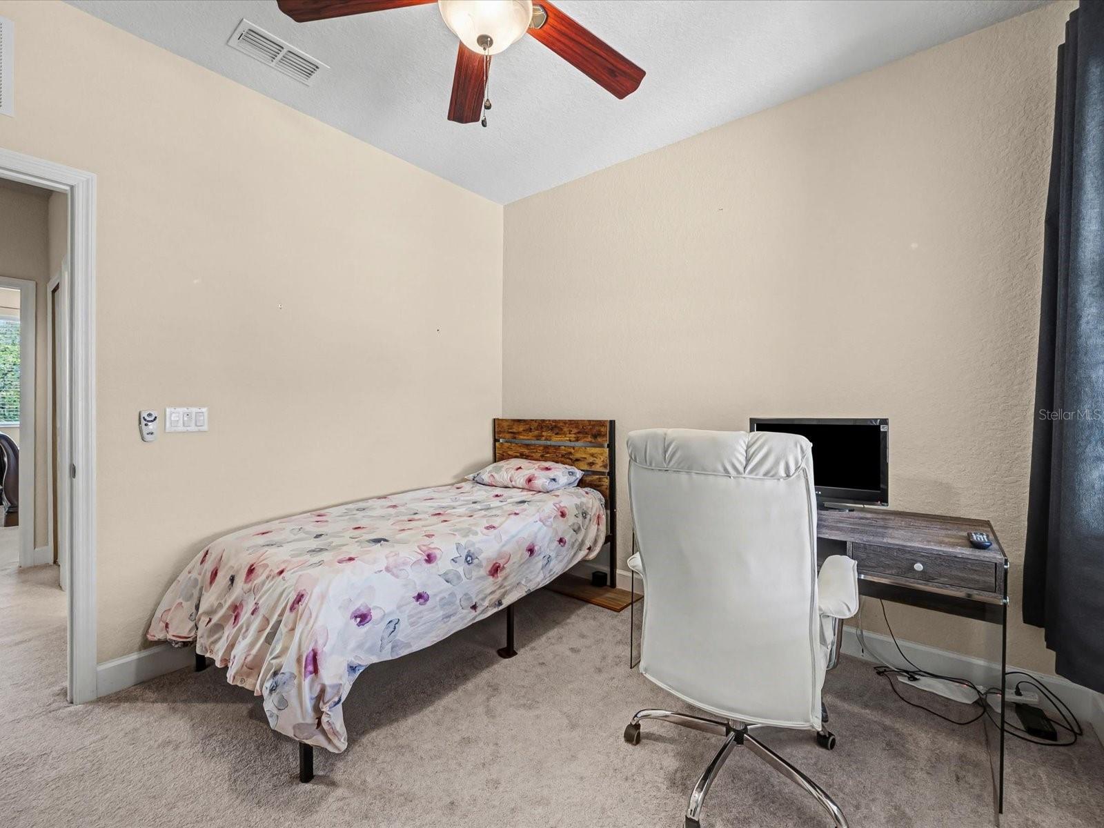 Image 19 of 47 For 1405 Lisbon Court