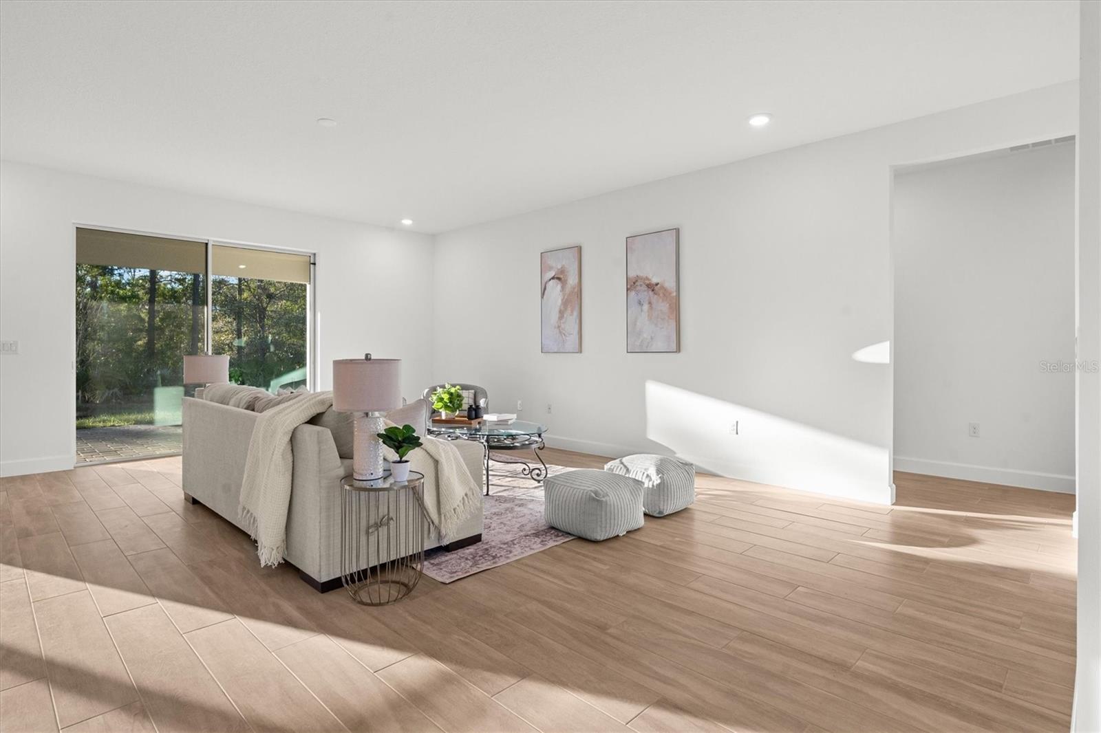 Image 18 of 46 For 20252 Quinn Street