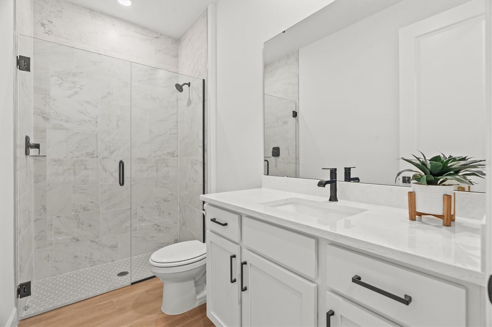 Image 32 of 46 For 20252 Quinn Street