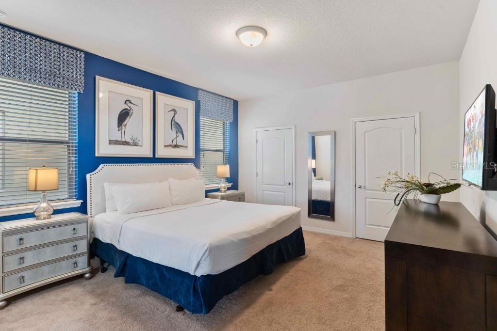 Image 14 of 65 For 8815 Macapa Drive