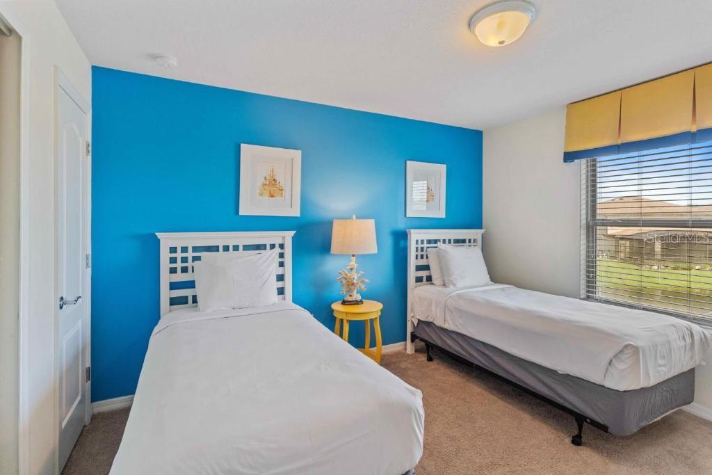 Image 27 of 65 For 8815 Macapa Drive