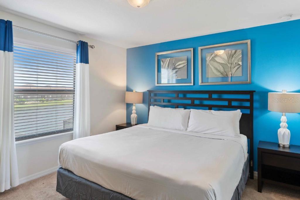 Image 29 of 65 For 8815 Macapa Drive