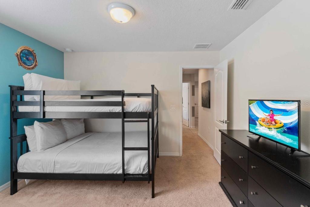 Image 31 of 65 For 8815 Macapa Drive