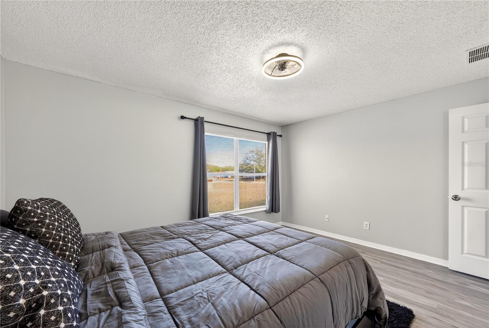 Image 20 of 49 For 13133 Baneberry Ct