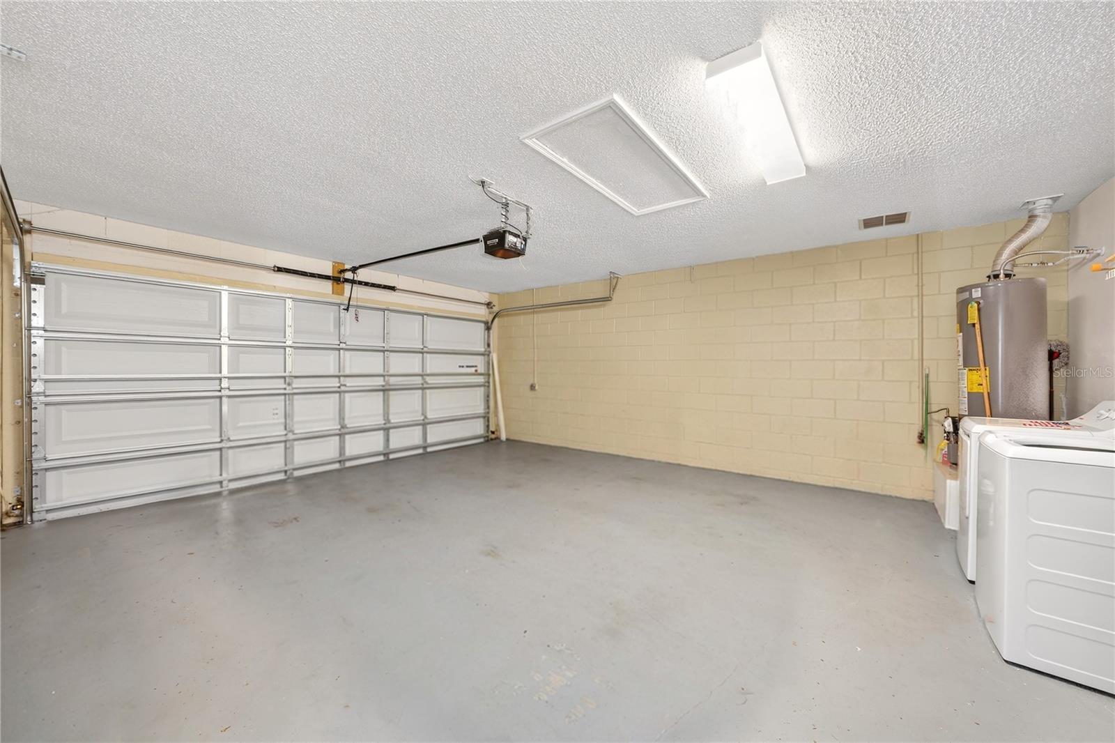 Image 38 of 49 For 13133 Baneberry Ct