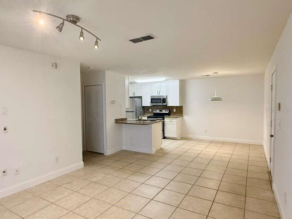 Image 6 of 23 For 7630 Pissarro Drive 16105