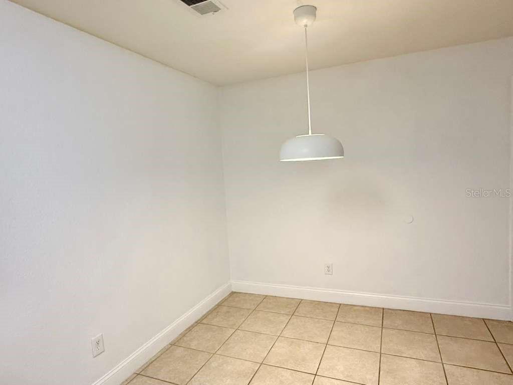 Image 7 of 23 For 7630 Pissarro Drive 16105