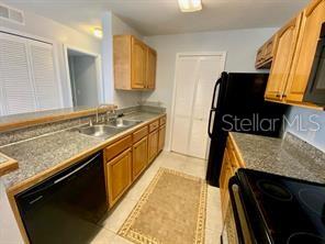 Image 4 of 7 For 6130 Westgate Drive 101