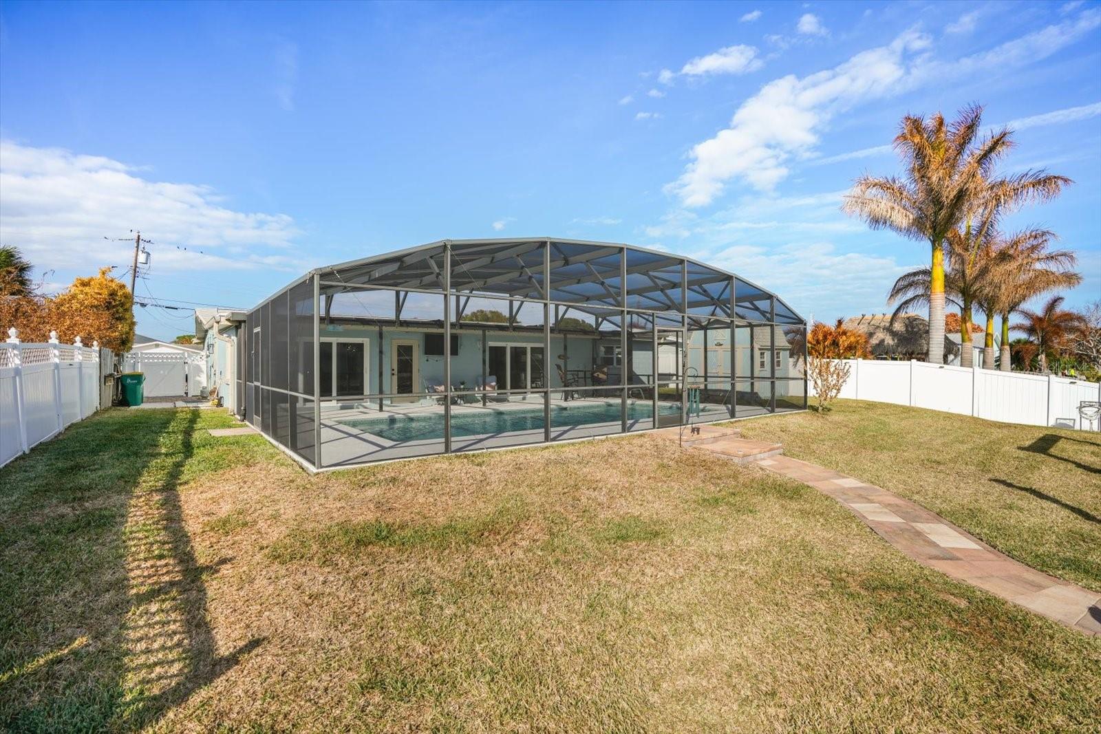 Image 28 of 33 For 1395 Hannah Drive