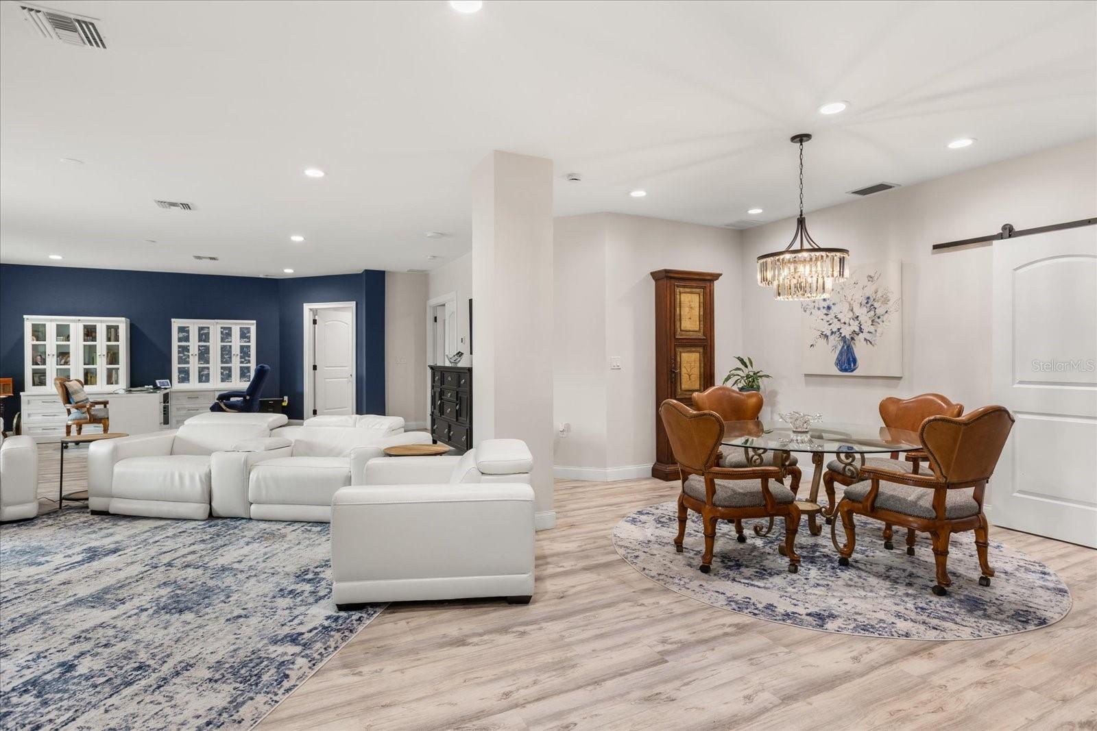 Image 17 of 76 For 455 Briar Patch Lane