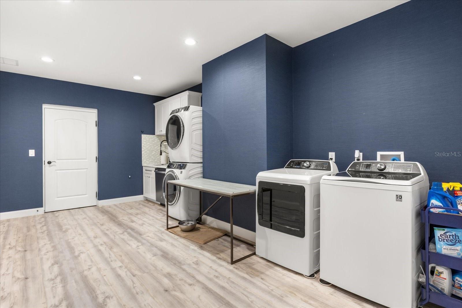 Image 33 of 76 For 455 Briar Patch Lane