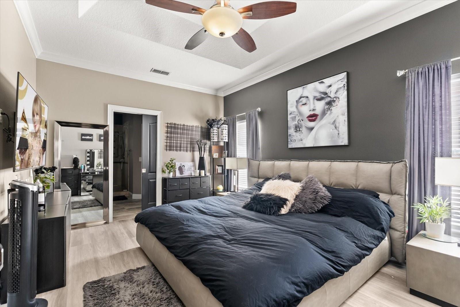 Image 16 of 29 For 451 Carey Way