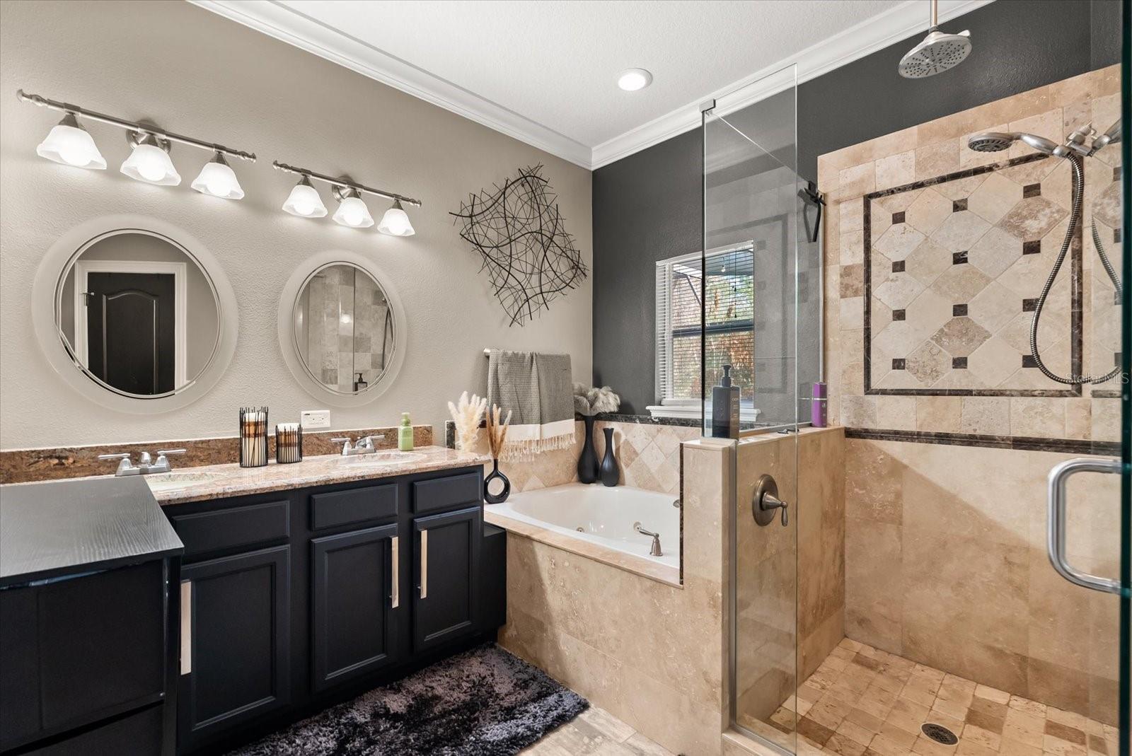 Image 18 of 29 For 451 Carey Way