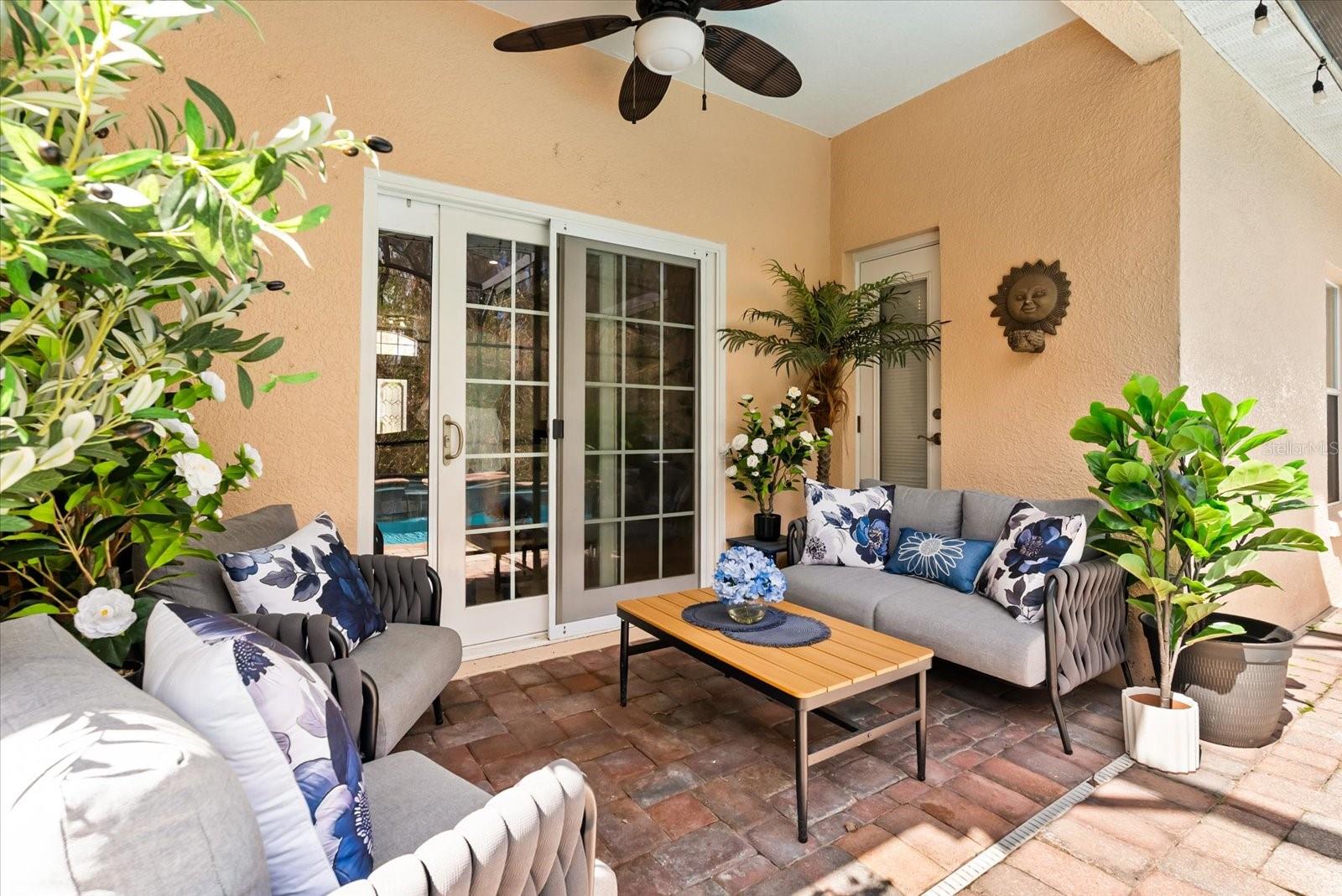 Image 26 of 29 For 451 Carey Way