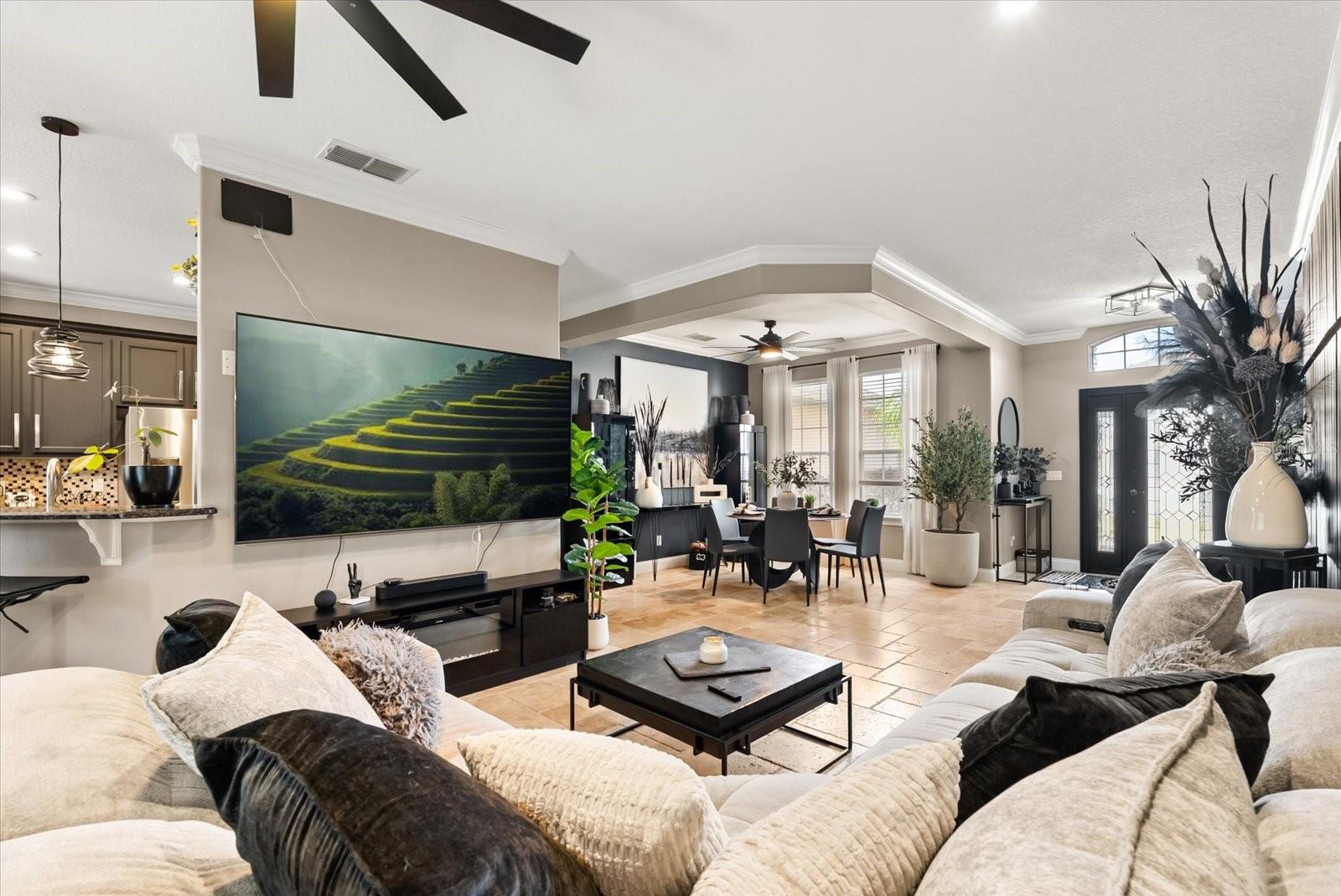 Image 6 of 29 For 451 Carey Way