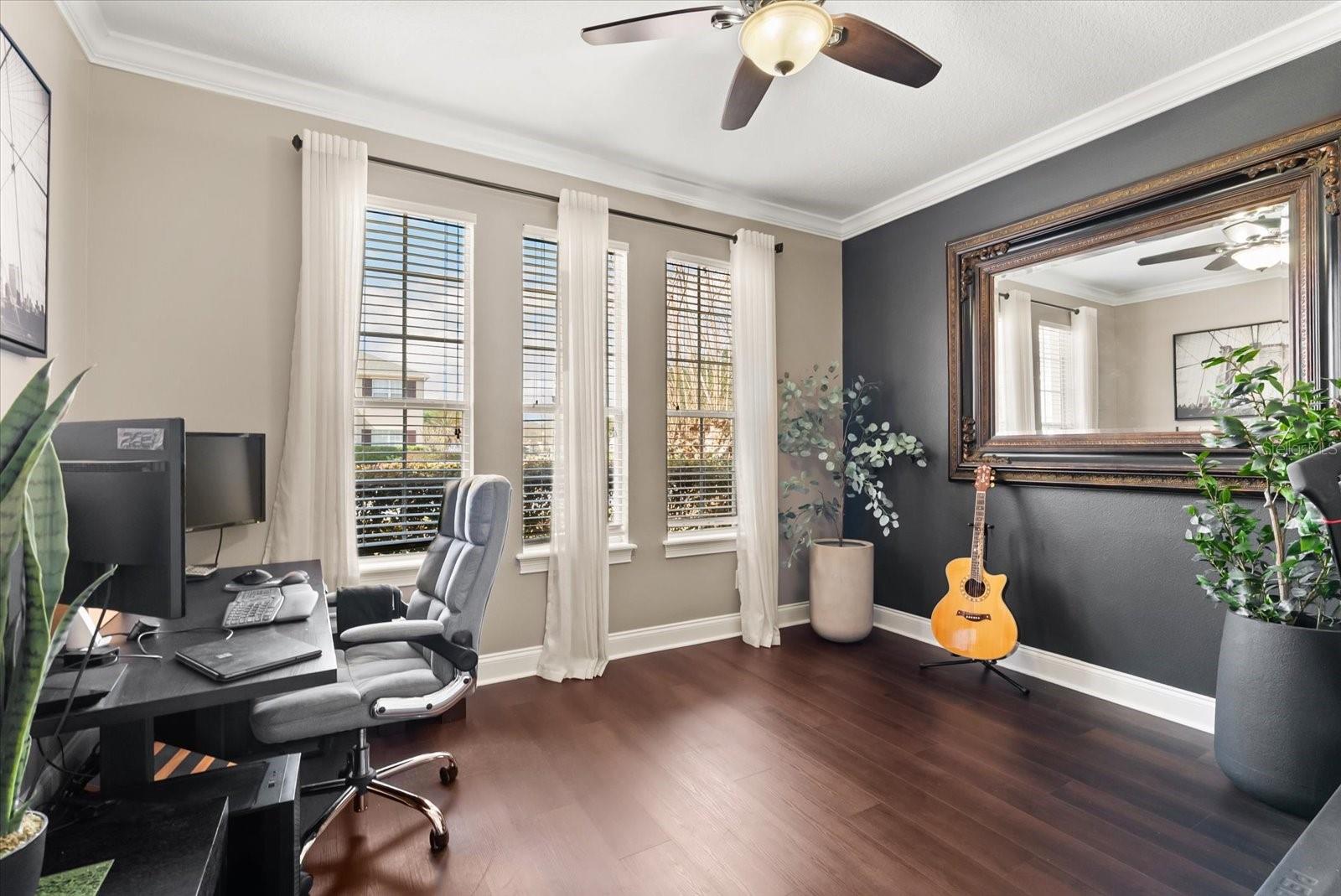 Image 7 of 29 For 451 Carey Way