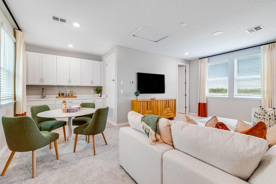 Image 16 of 23 For 5269 Kildare Place