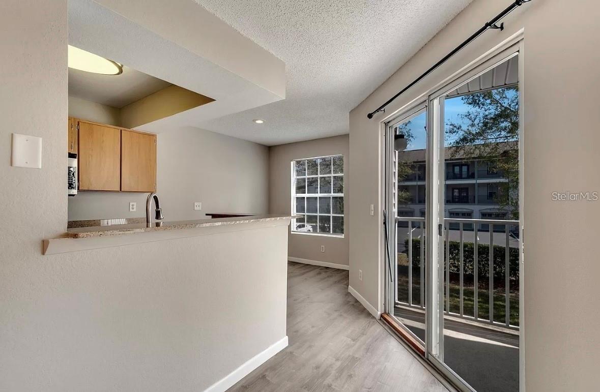 Image 4 of 10 For 11582 Westwood Boulevard 1426