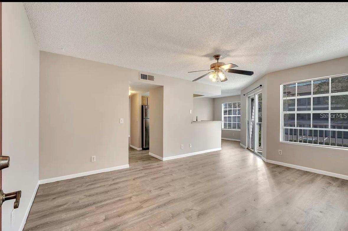 Image 7 of 10 For 11582 Westwood Boulevard 1426