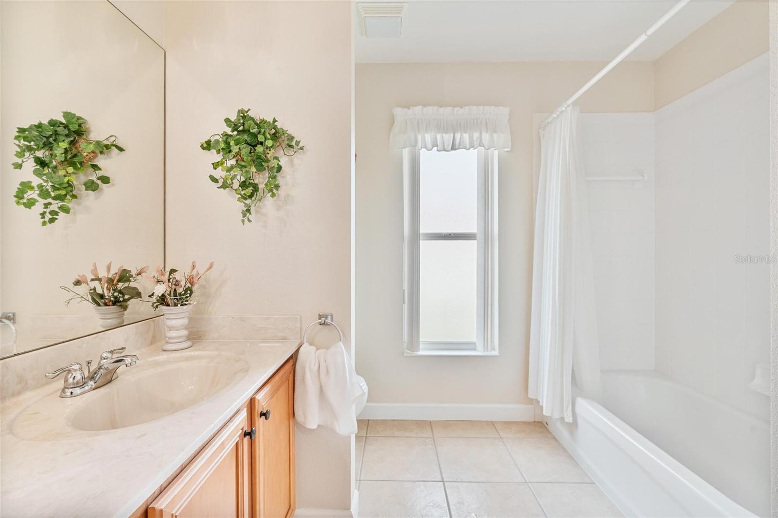 Image 21 of 34 For 2025 Fish Camp Road